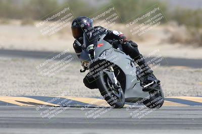 media/May-25-2025-TrackXperience (Sun) [[393a69de75]]/Level 3/Session 4 Turn 5/